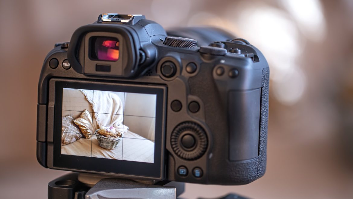 Close up of the screen of a professional digital camera on a tripod.